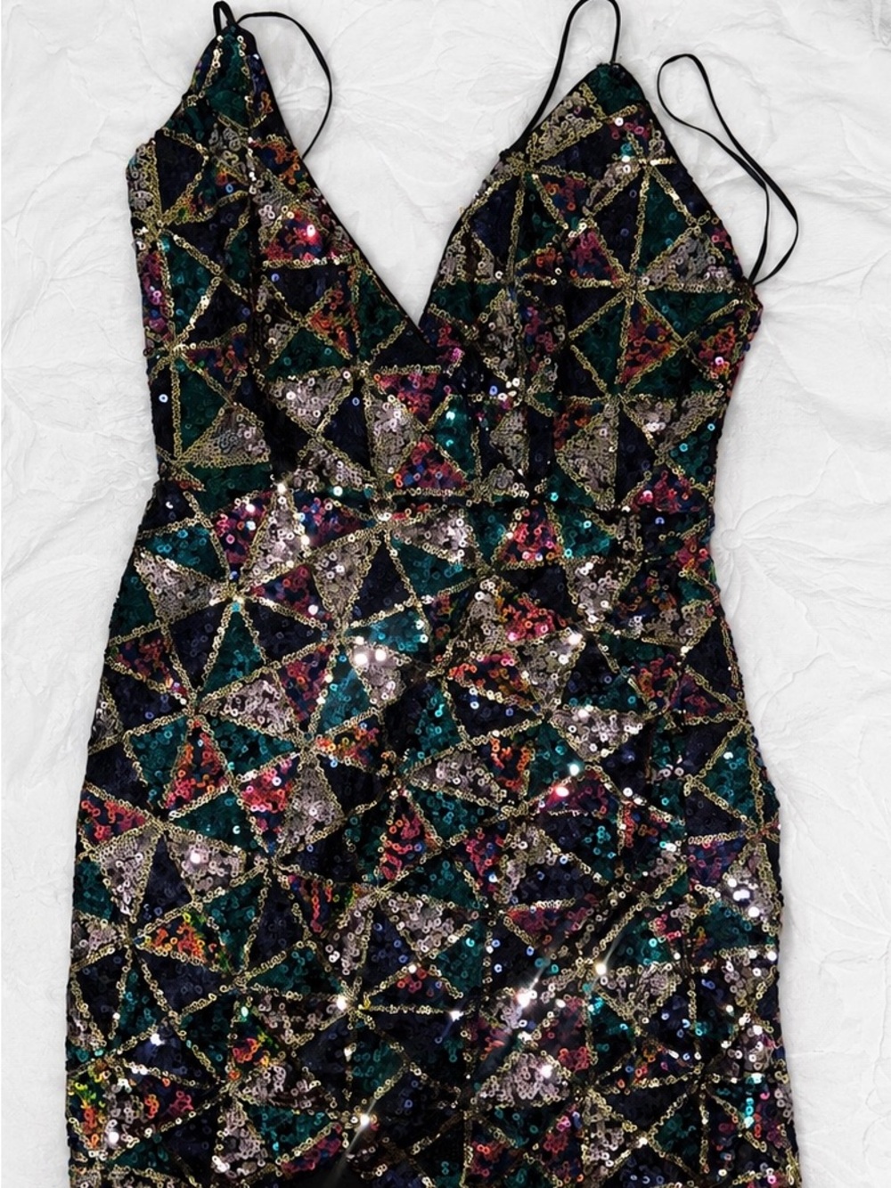 Miss Avenue Black Multicolor Sequin V-Neck Party Dress